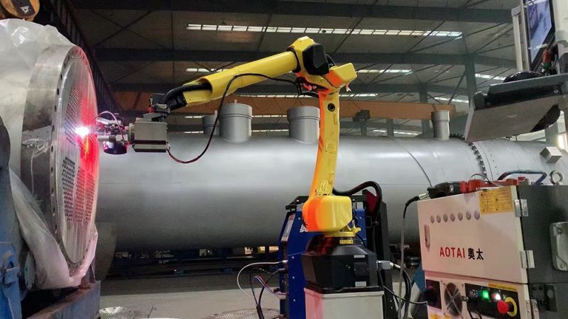 機(jī)器人管板焊機(jī)